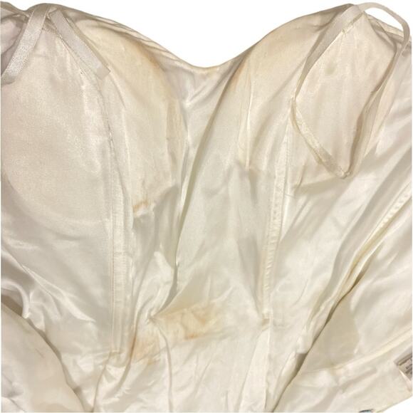 Ysa Makino‎ Designer Wedding Gown Embellished Strapless 10 - Picture 10 of 10